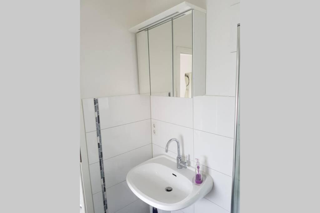 einfache zentrums nahe Wohnung - Housity