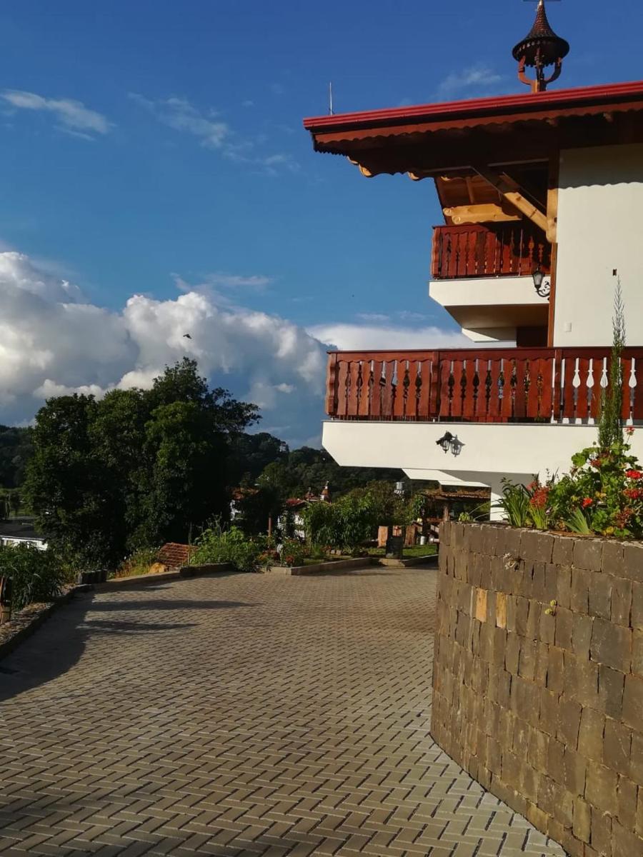 Viena Hospedaria - Housity