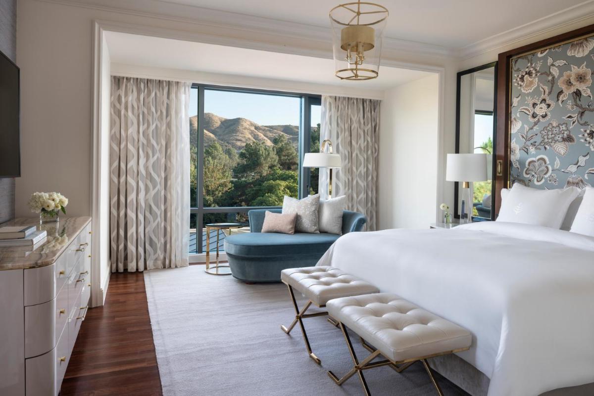 Four Seasons Hotel Westlake Village - Housity