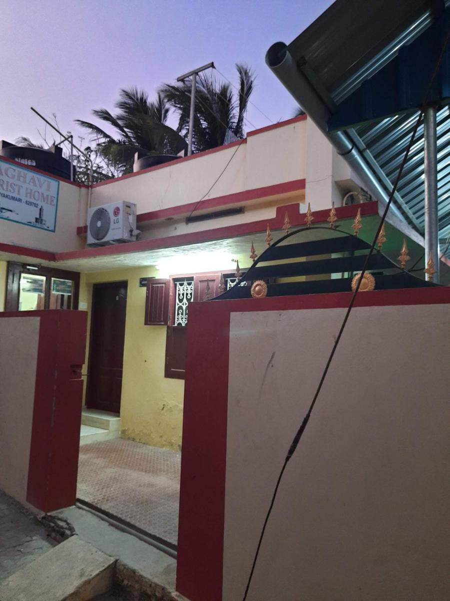 Raghavi Tourist Home - Housity