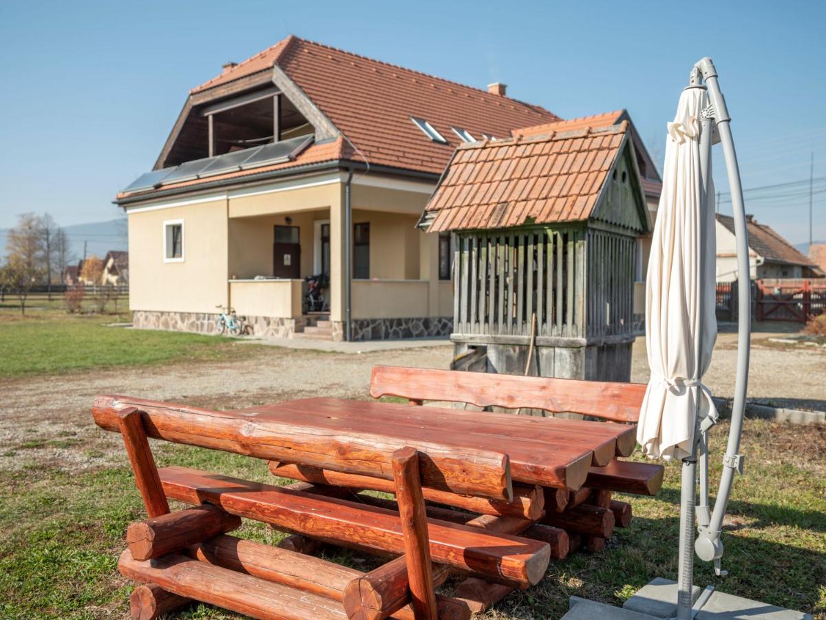 Pensiune AgroTuristica Horváth-Kert - Housity