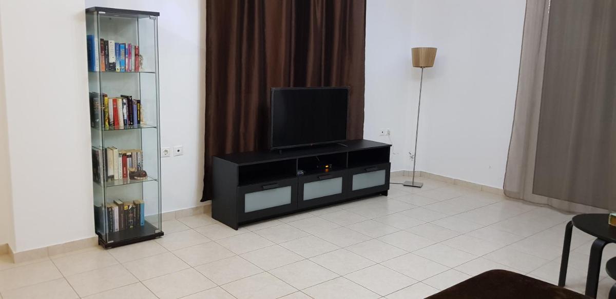 Theti Apartment - Hizvo