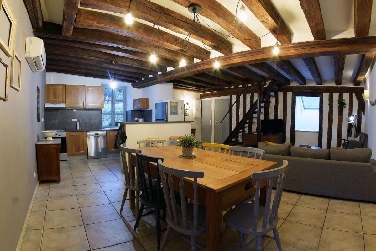 Chez Mémé Caillou, Gîte 6 personnes - Housity