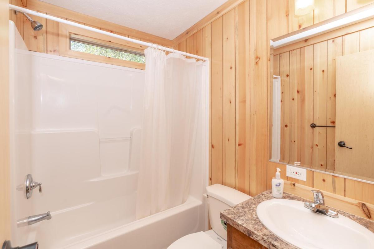 Sun Retreats Seashore - Housity