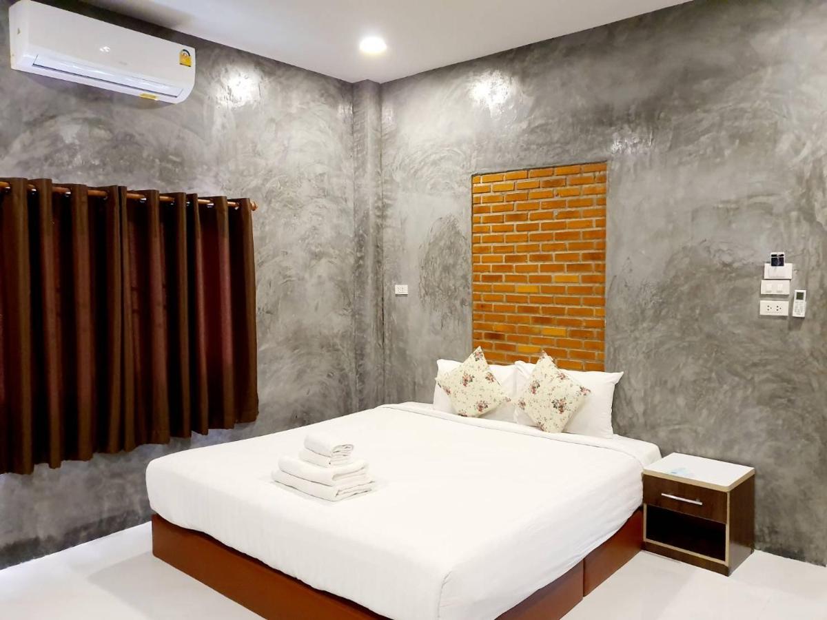 B-tel Chomthong resort Chiang mai - Housity