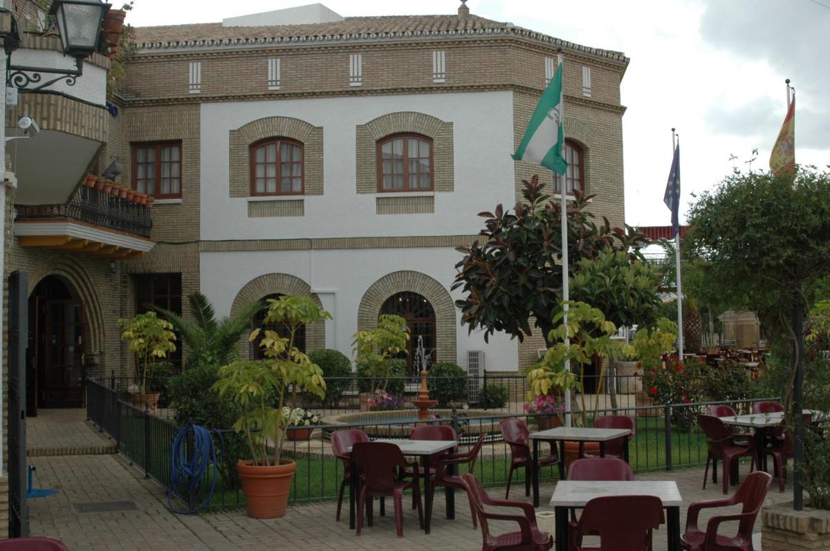 Hotel Anfiteatro Romano - Housity