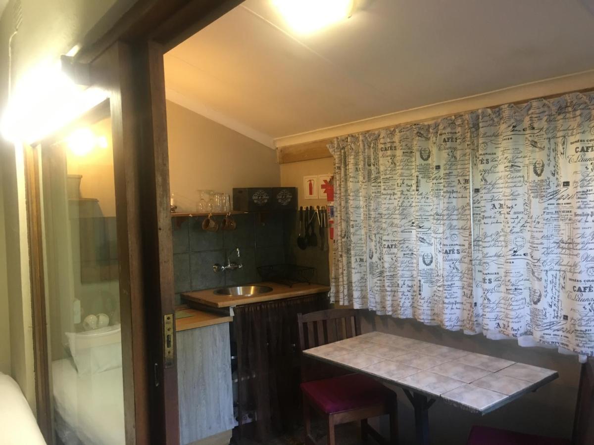 Garden Apartments - Housity