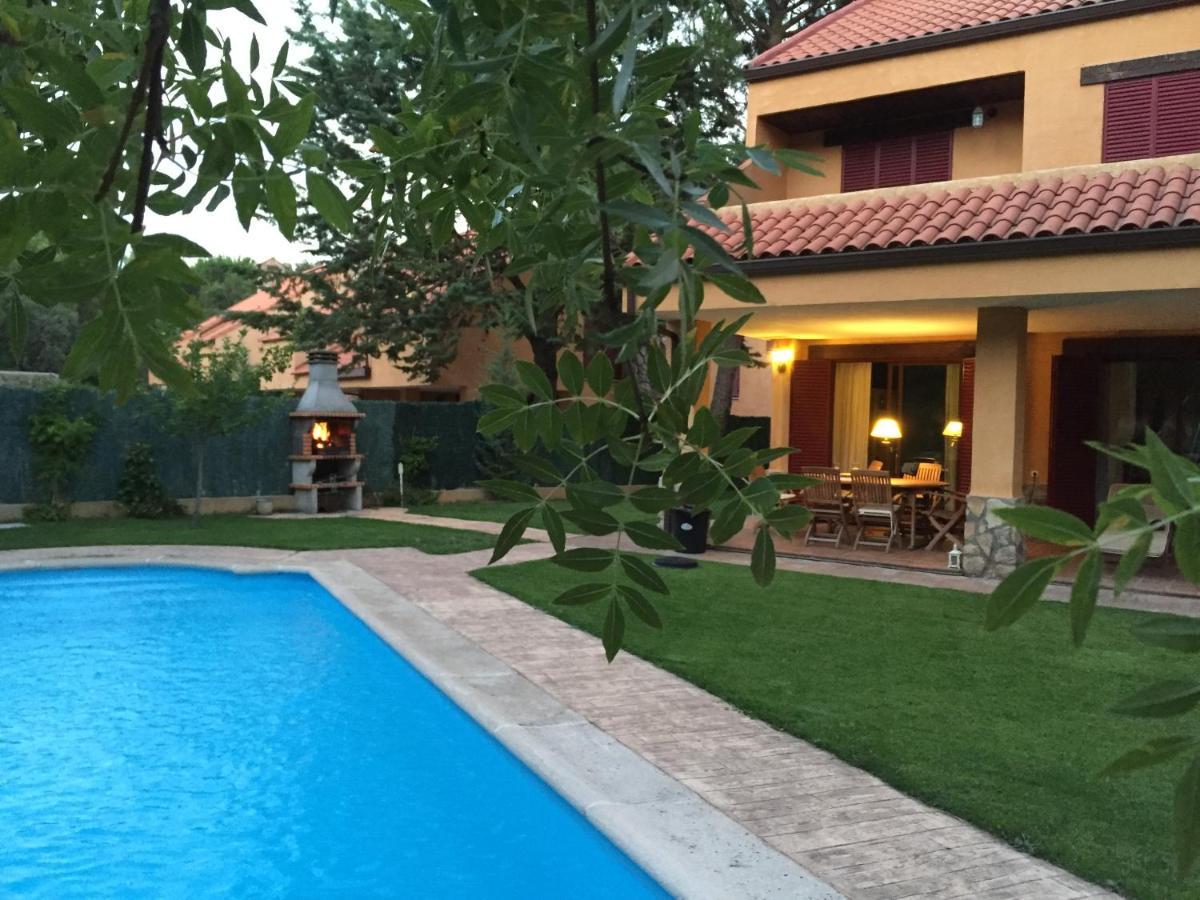 Casa Navalafuente-Madrid Sierra Norte - Housity