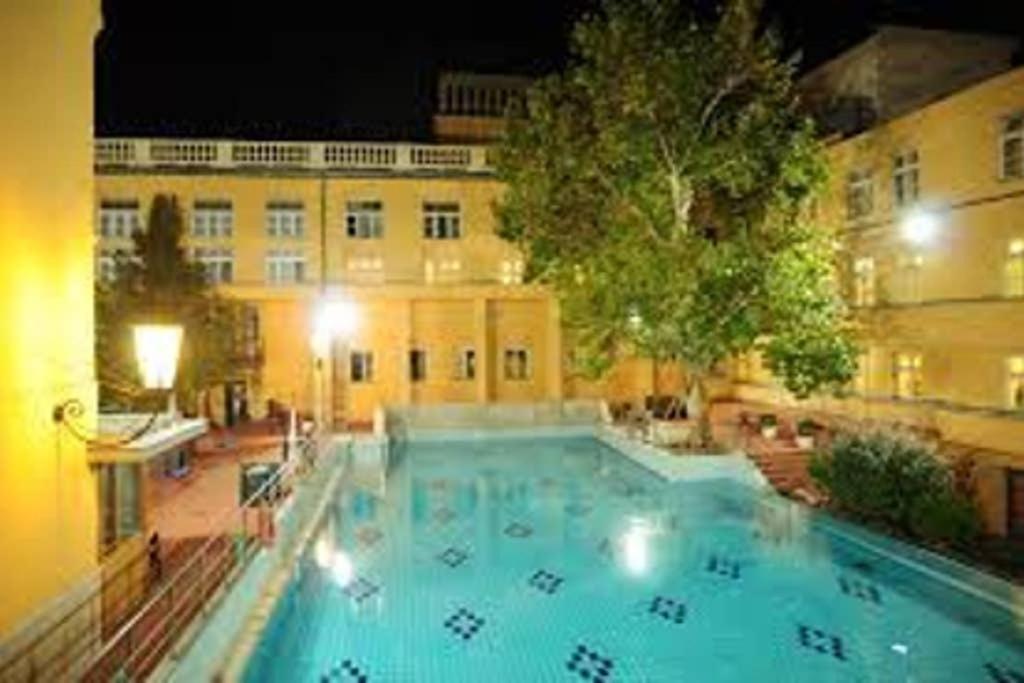 Balance Apartment Central Budapest, Spas, Buda Castle - Housity