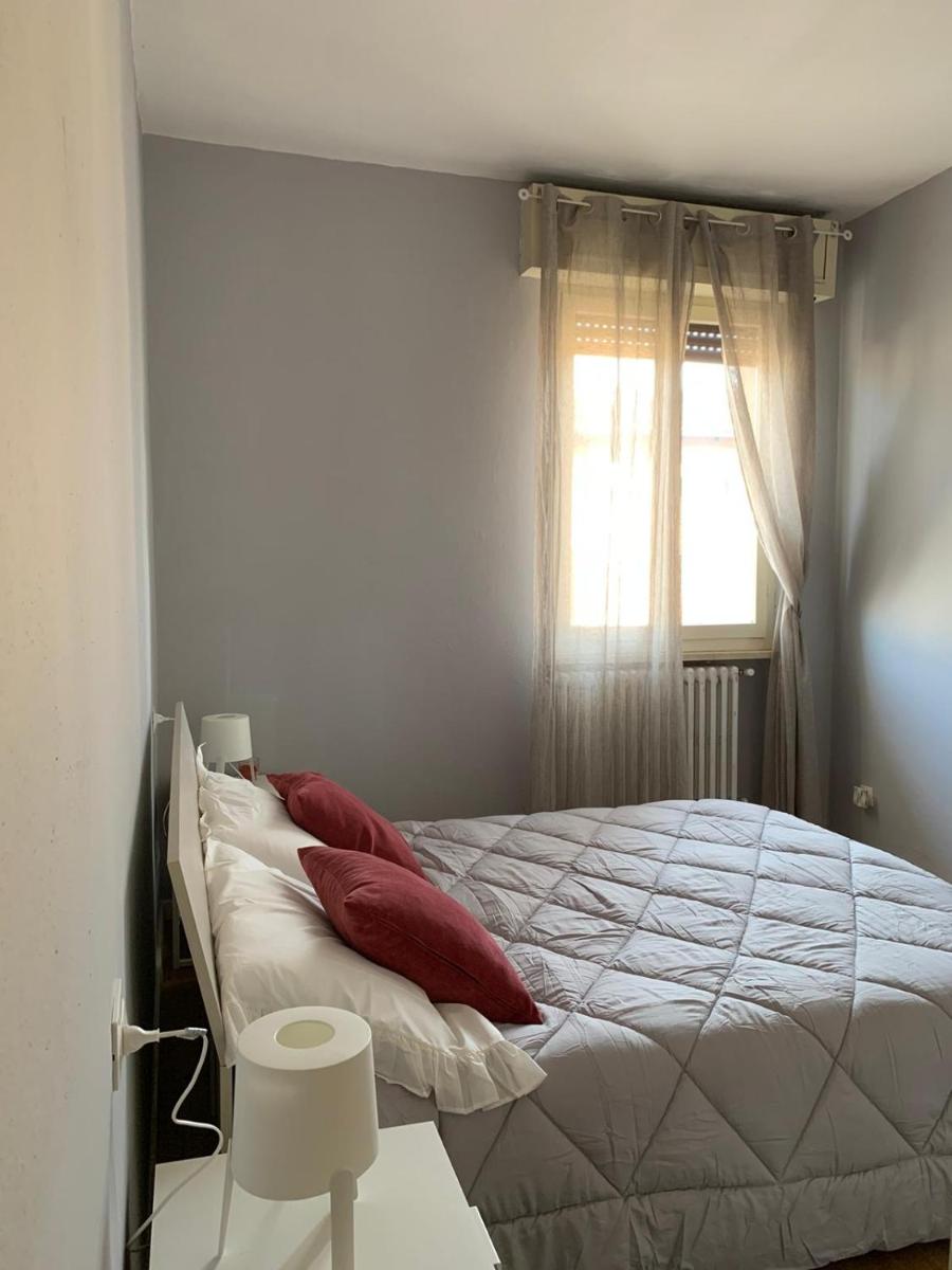 Franciacorta flat & bollicine - Housity