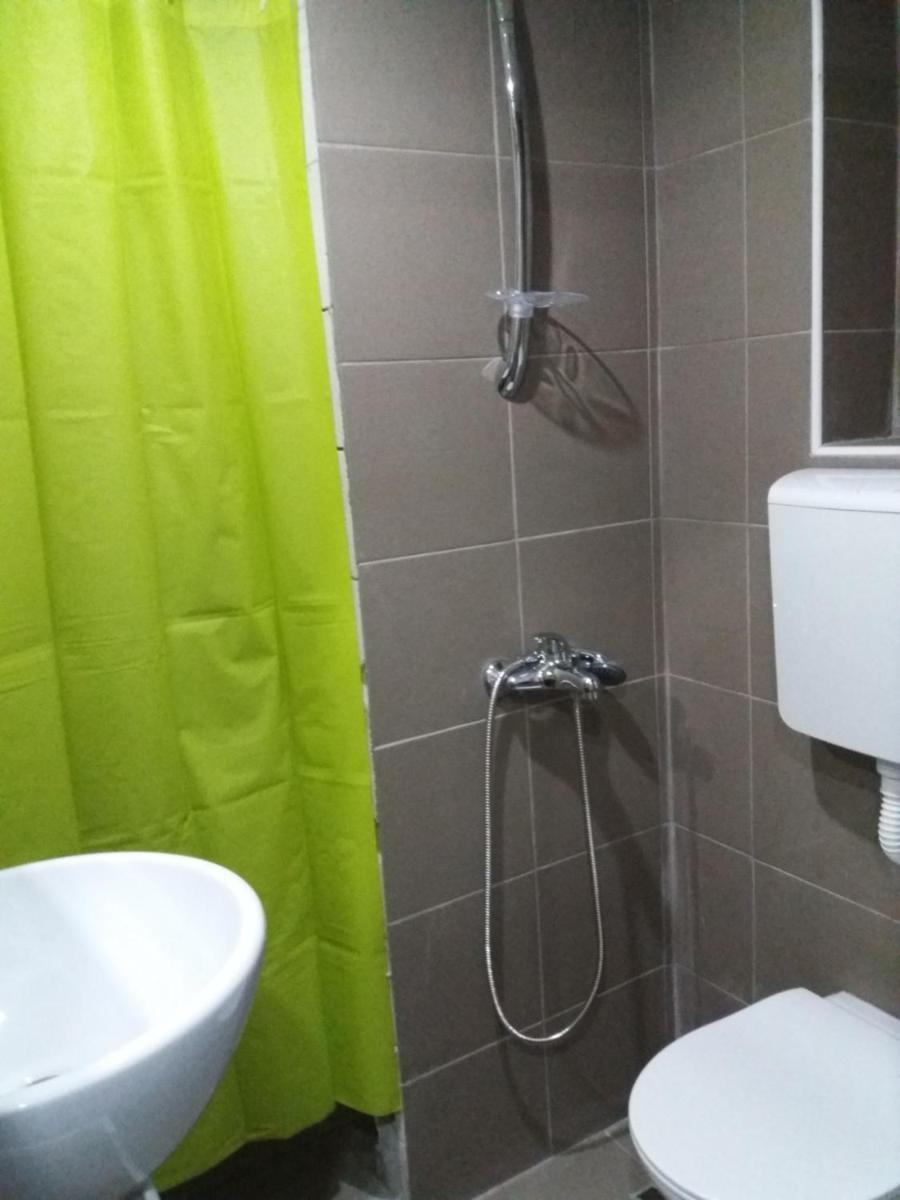 Fruška Gora kuća Vitraž - Housity