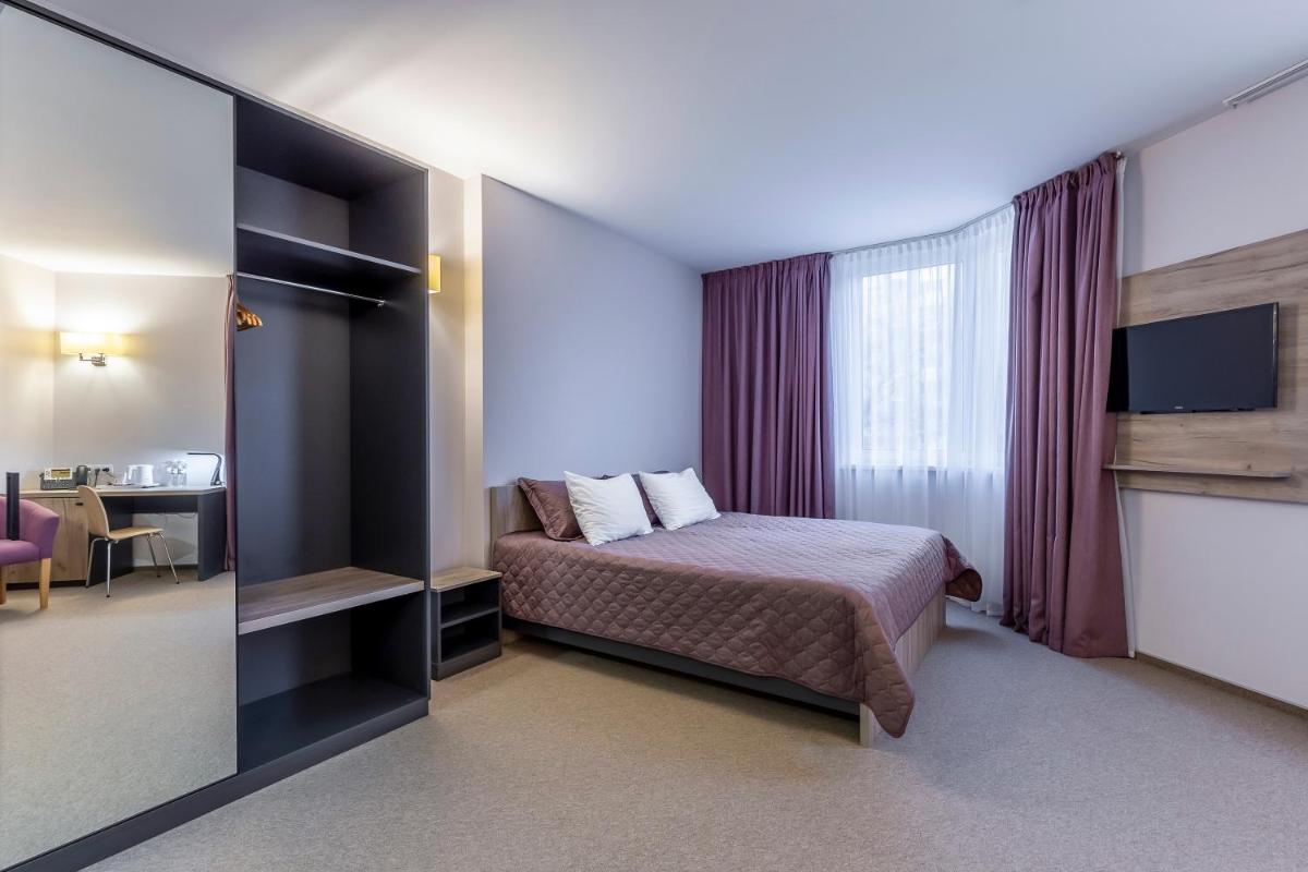 Favor Sport Hotel - Housity