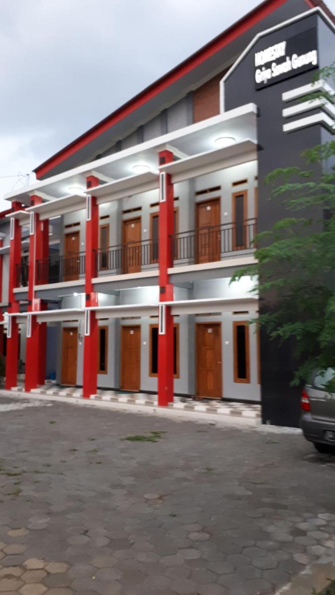 Homestay Griya Sawah Gunung Syariah Mitra RedDoorz - Housity