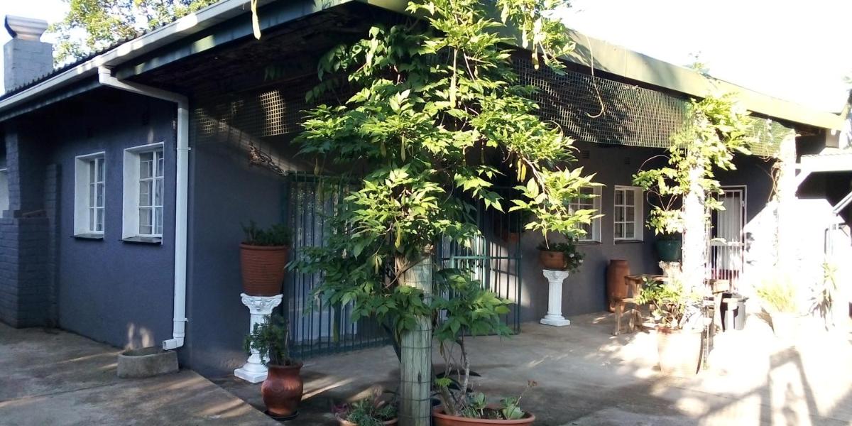 Old Post Office Inn - Housity