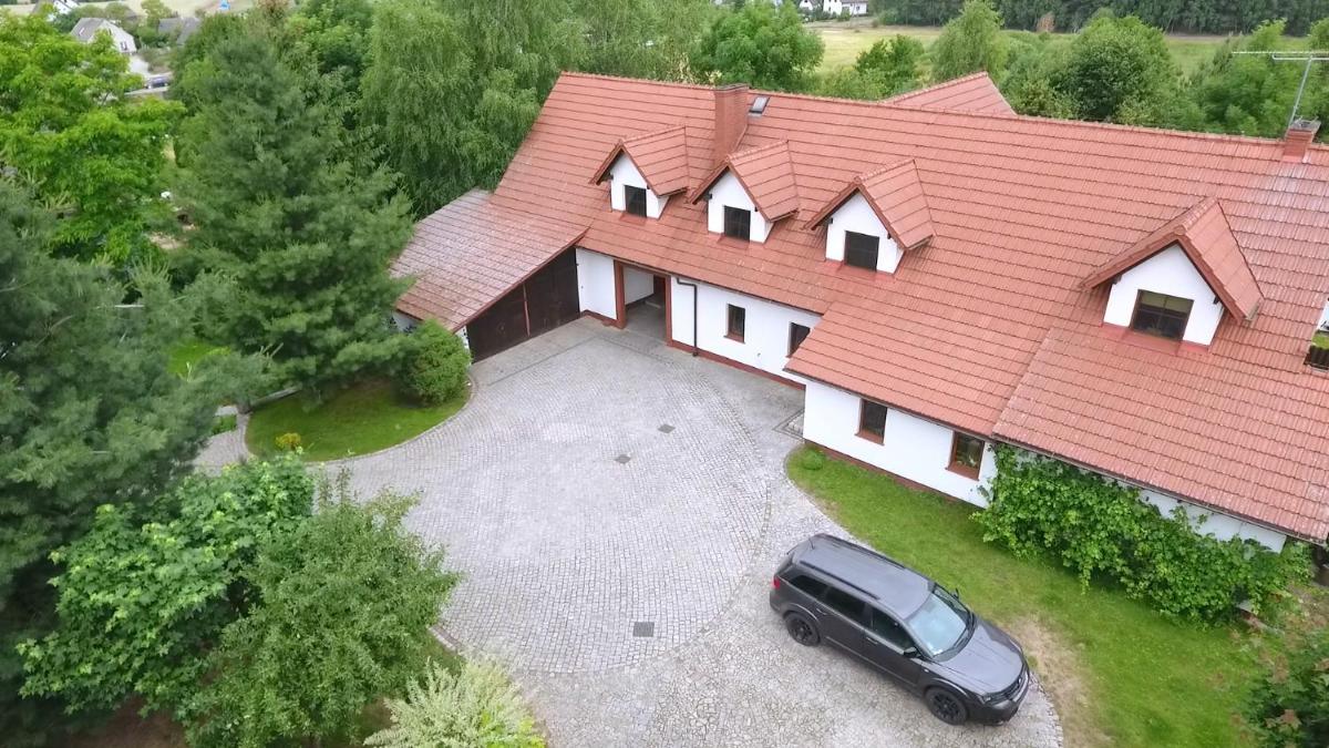 S?oneczne Siedlisko - Housity