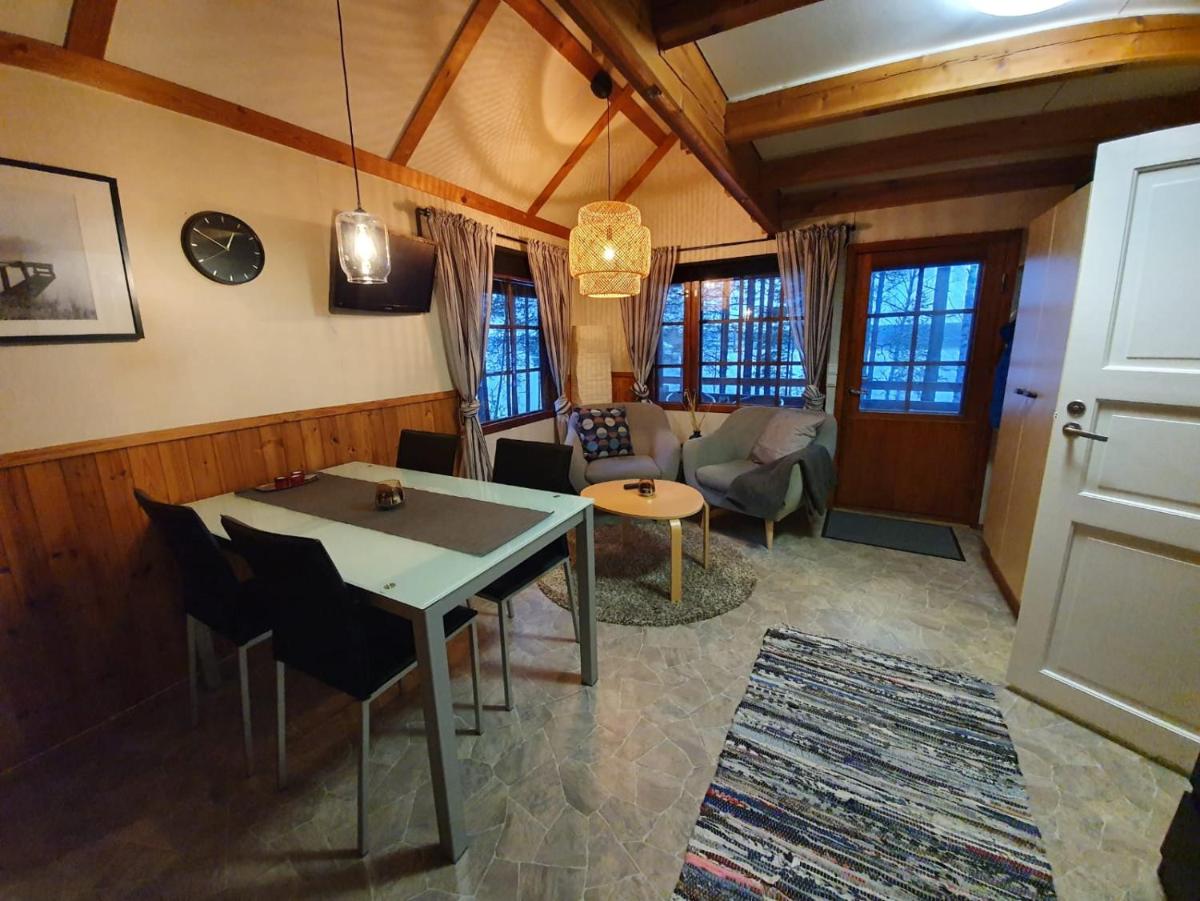 Koskenselän Lomakylä - Housity