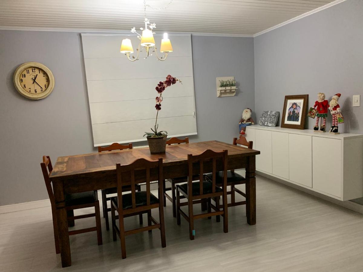 Linda casa em Bento Gonçalves - Housity