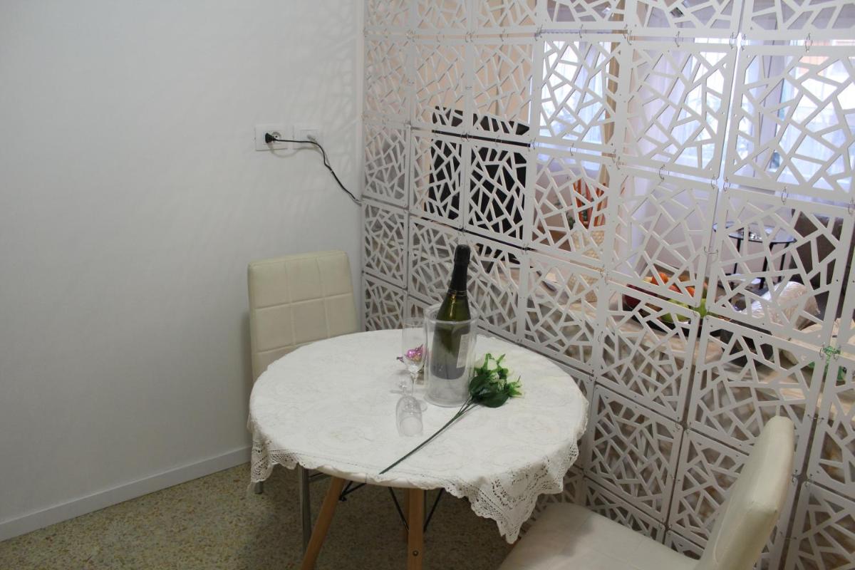 SUITE113 - Housity