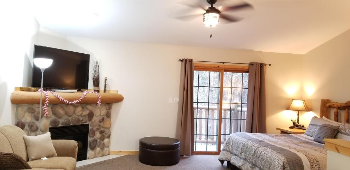 2BR Rustic Villa - Housity