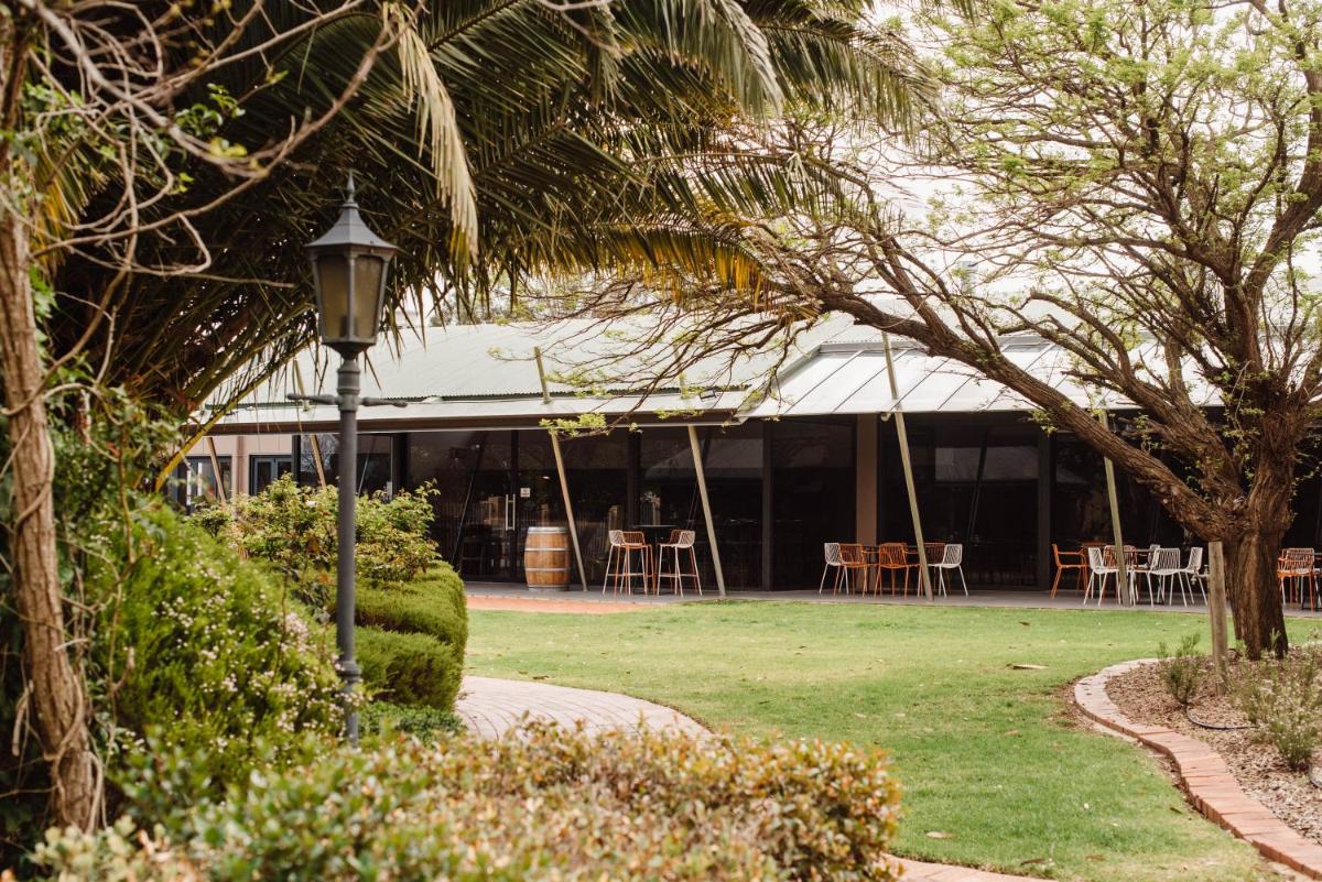 Suitetrails - Barossa Weintal Hotel