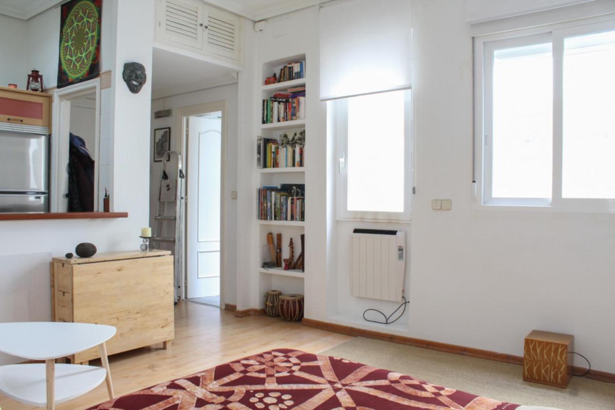 Hipster Studio in Anton Martin by Allô Housing - Housity