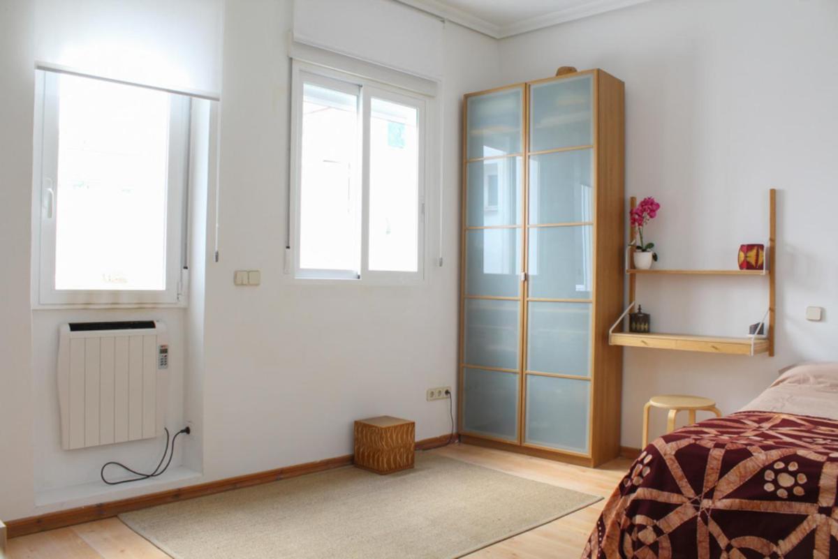 Hipster Studio in Anton Martin by Allô Housing - Housity
