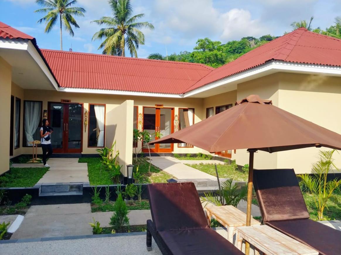 villa tom and jerry - Housity