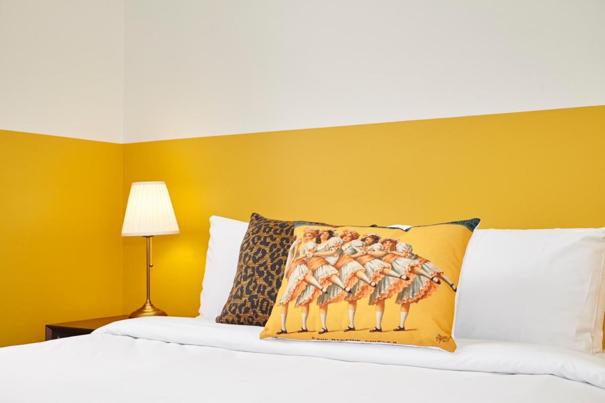 The Erko Hotel - Housity