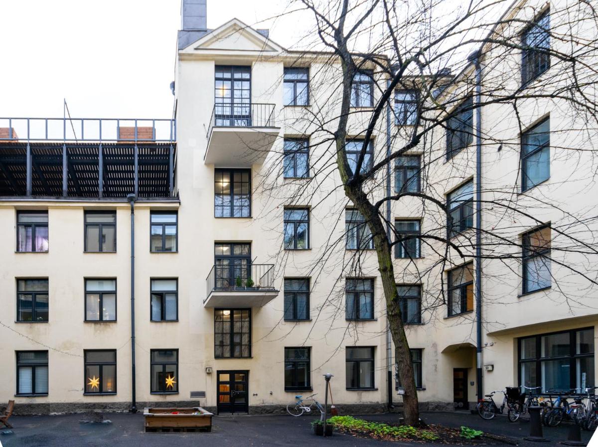 Roost Freda 43 - Housity