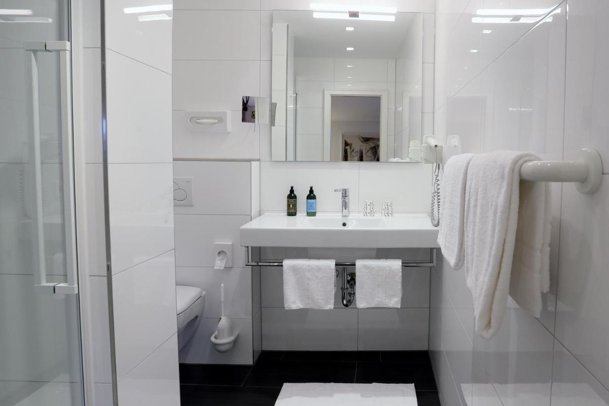 MOMA1890 Boutique Hotel - Housity