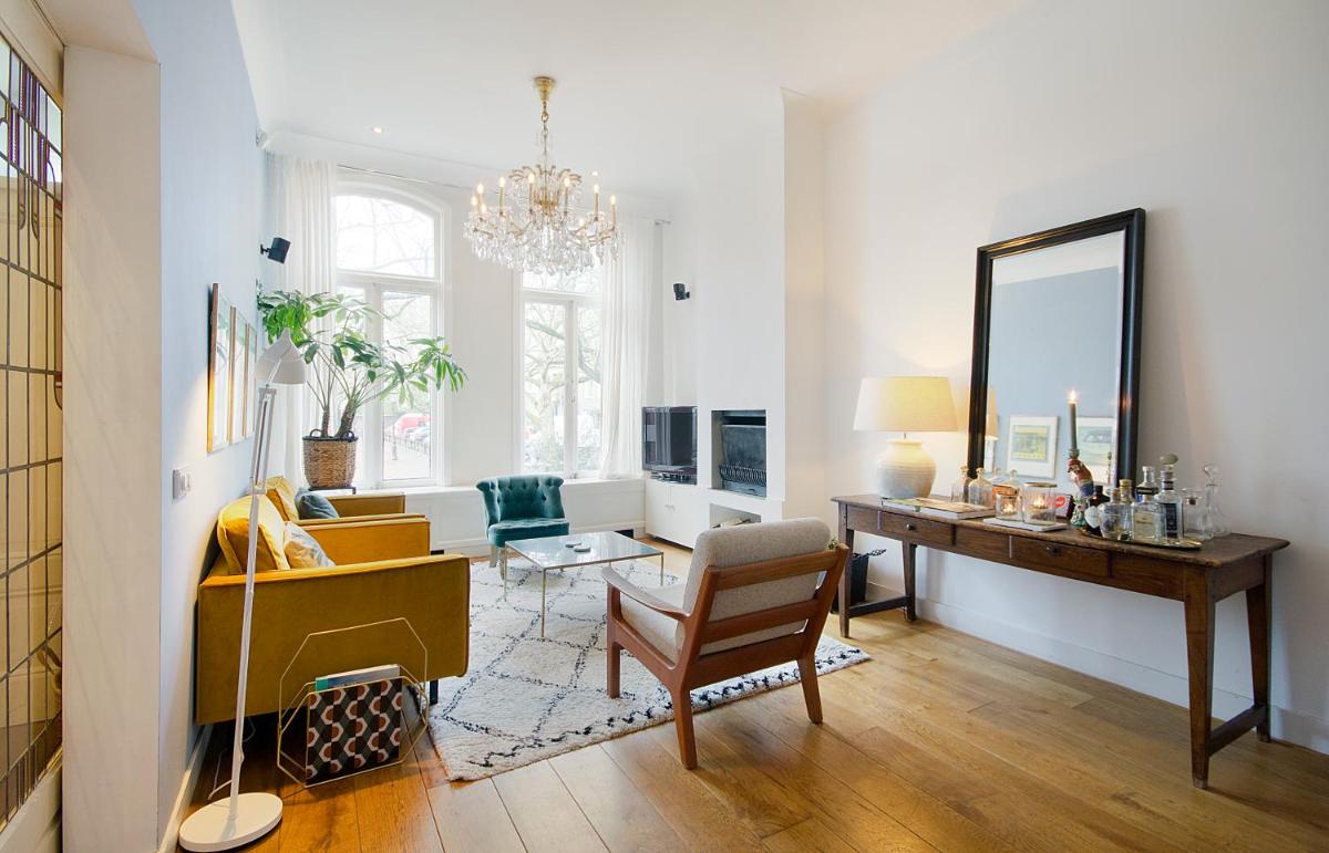 Luxurious Canal Apartment - Housity
