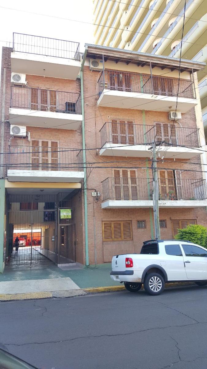 Departamento centrico en Posadas, garage opcional D1 - Housity