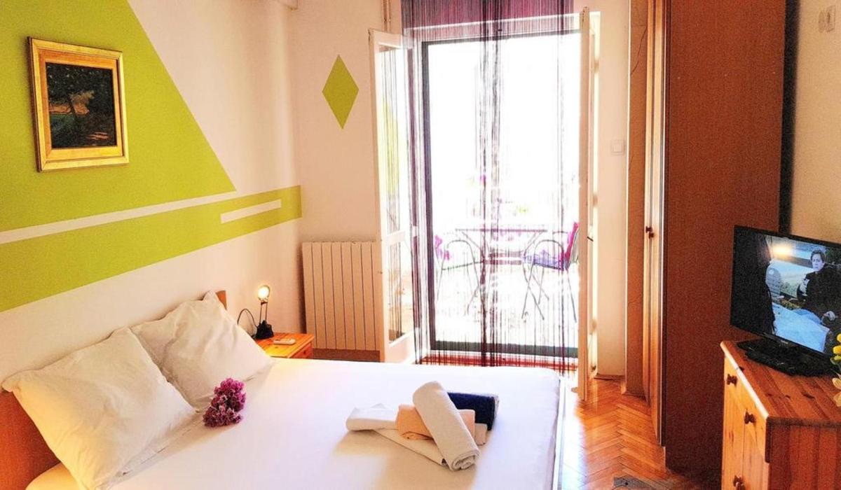 Beach Apartments Anton - Housity