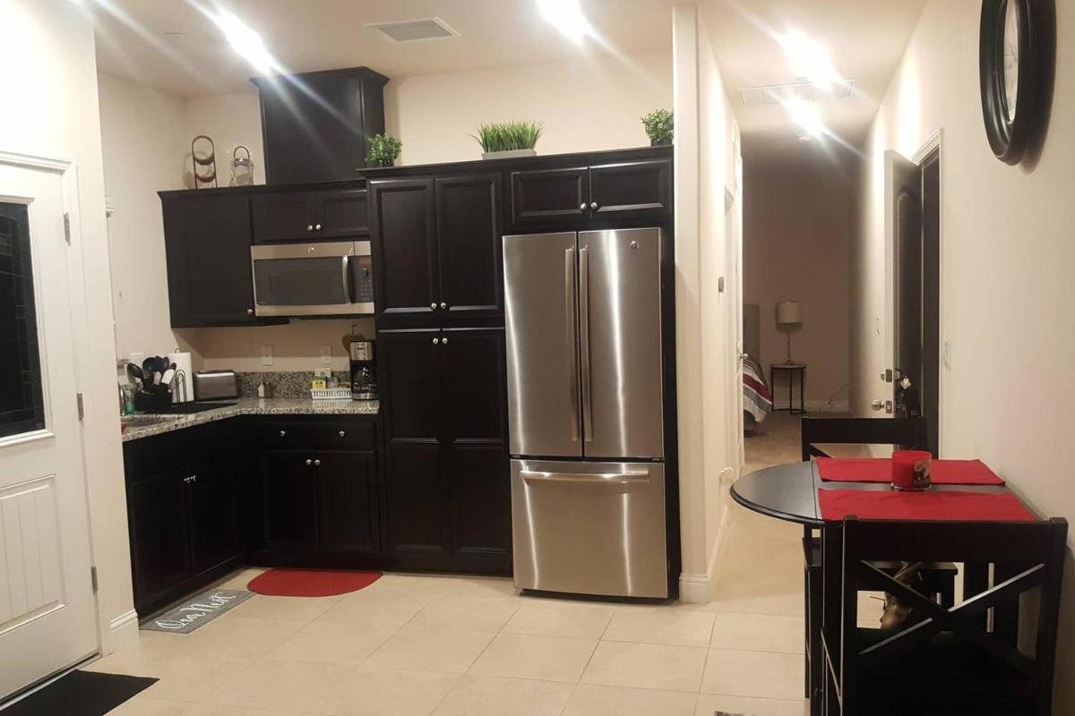 Camelot Sweet Suite - Housity