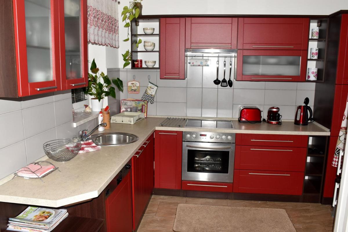 Apartment Boroví - Housity