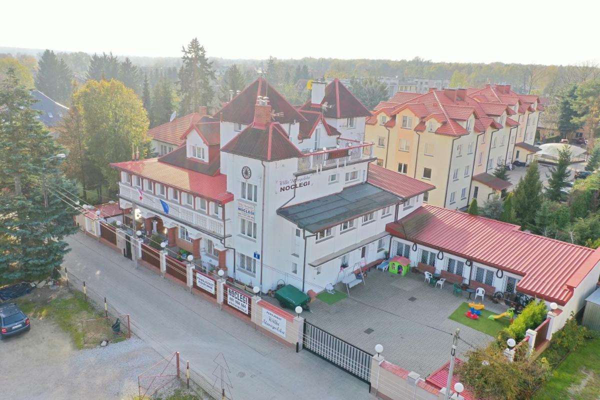 Piaseczno Willa Staropolska - Housity