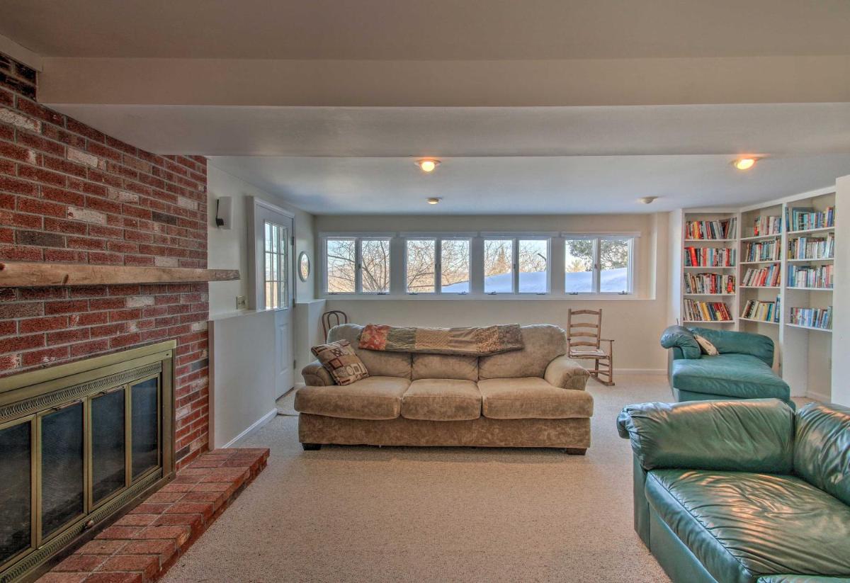 Parsonsfield Vacation Rental Near Skiing and Lakes! - Housity