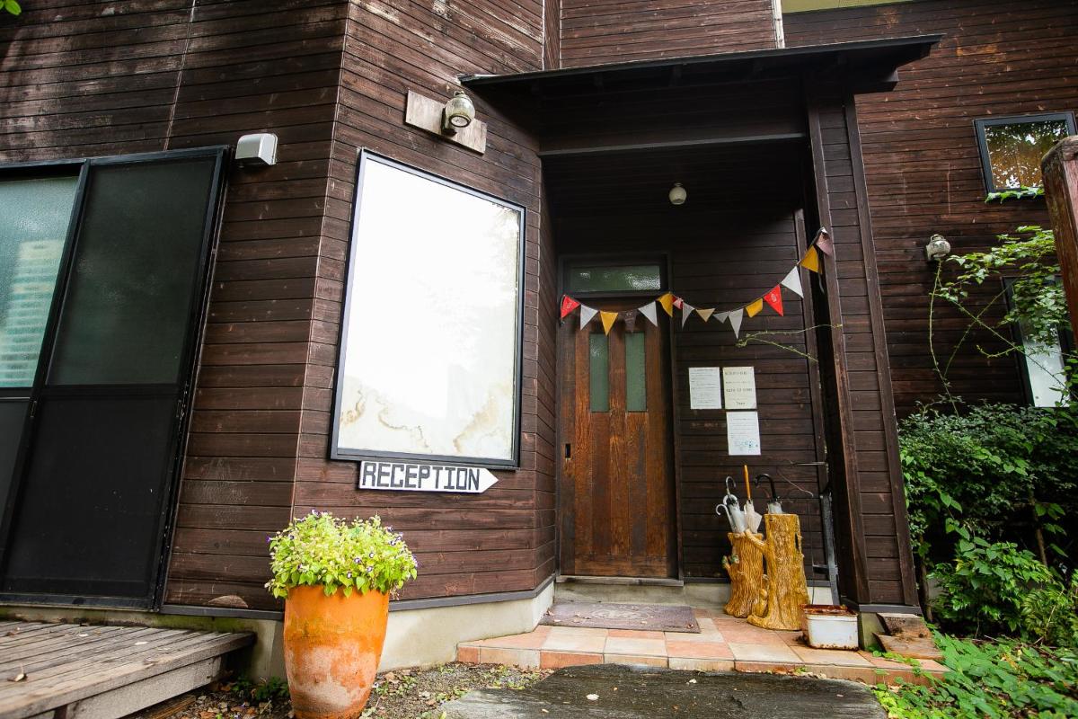 Asian Camp Resort TAPA - Housity