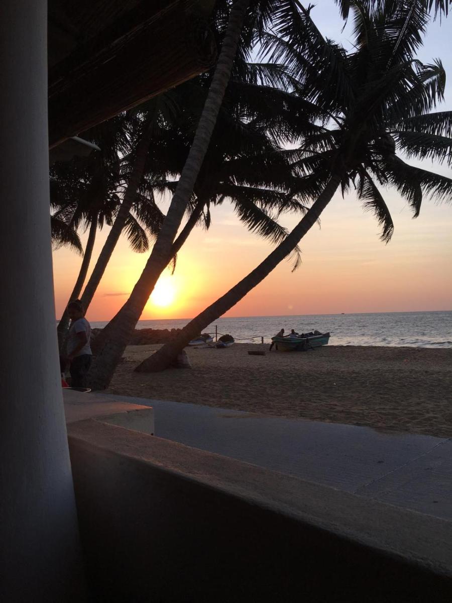 Anicia Beach House - Housity