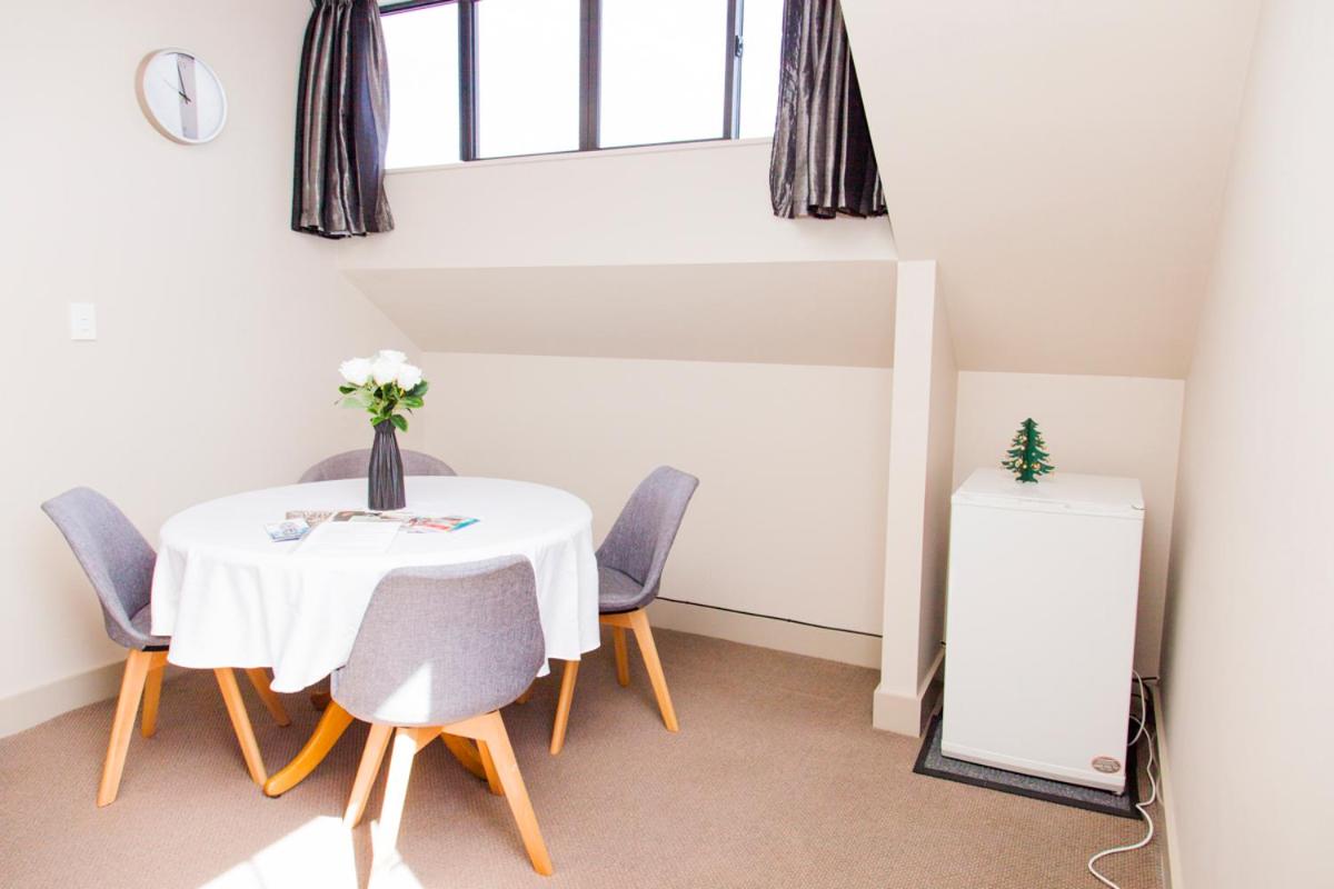 Spacious, Peaceful, Fully Equipped 1BR Apartment - Housity