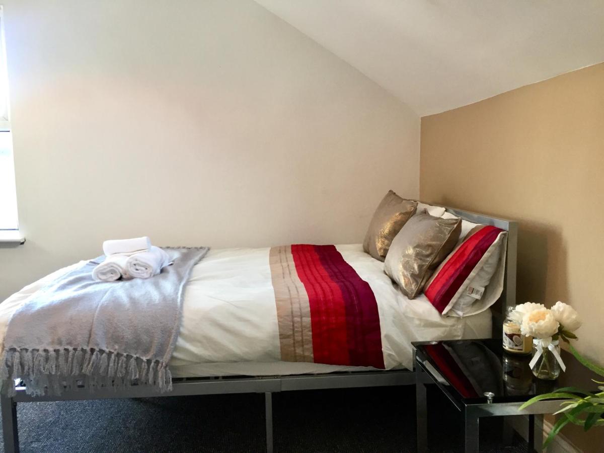 BELMONT Apartments - Housity