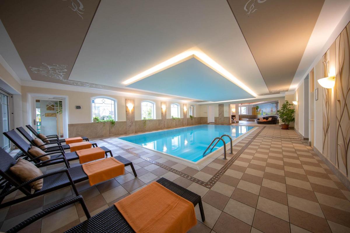 Aktiv & Wellnesshotel Zentral - Housity