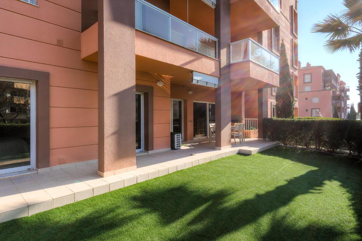 LuxRocha Beach Home by Real Life Concierge - Housity