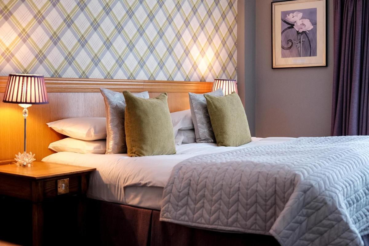 The Coach House Inn - Housity
