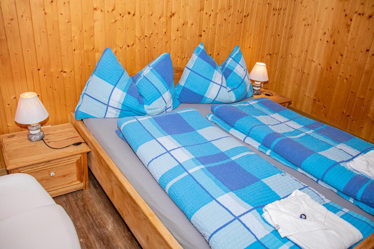 Suitetrails - Chalet Latärna Kirchweg 27 und Ferienwohnung Slavica Dorfstrasse 94 Randa