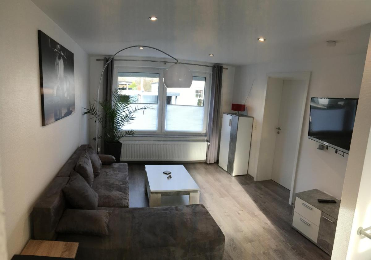 Ferienwohnung Rinteln - 4 Sterne - Im Kleinen Löök - 55 qm - 2 x TV - Terrasse - max 2 Erw und 1 Kind - Barrierearm TOP - Housity