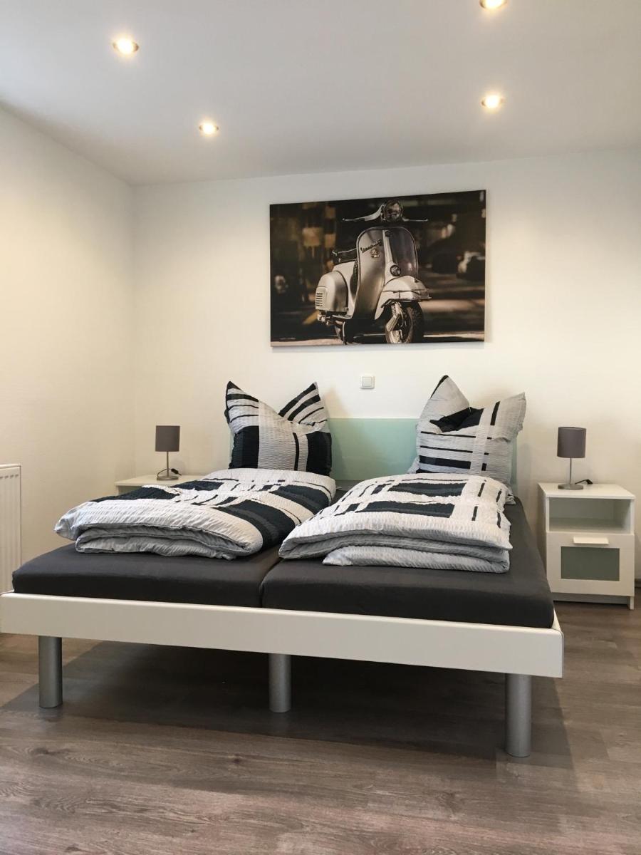 Ferienwohnung Rinteln - 4 Sterne - Im Kleinen Löök - 55 qm - 2 x TV - Terrasse - max 2 Erw und 1 Kind - Barrierearm TOP - Housity