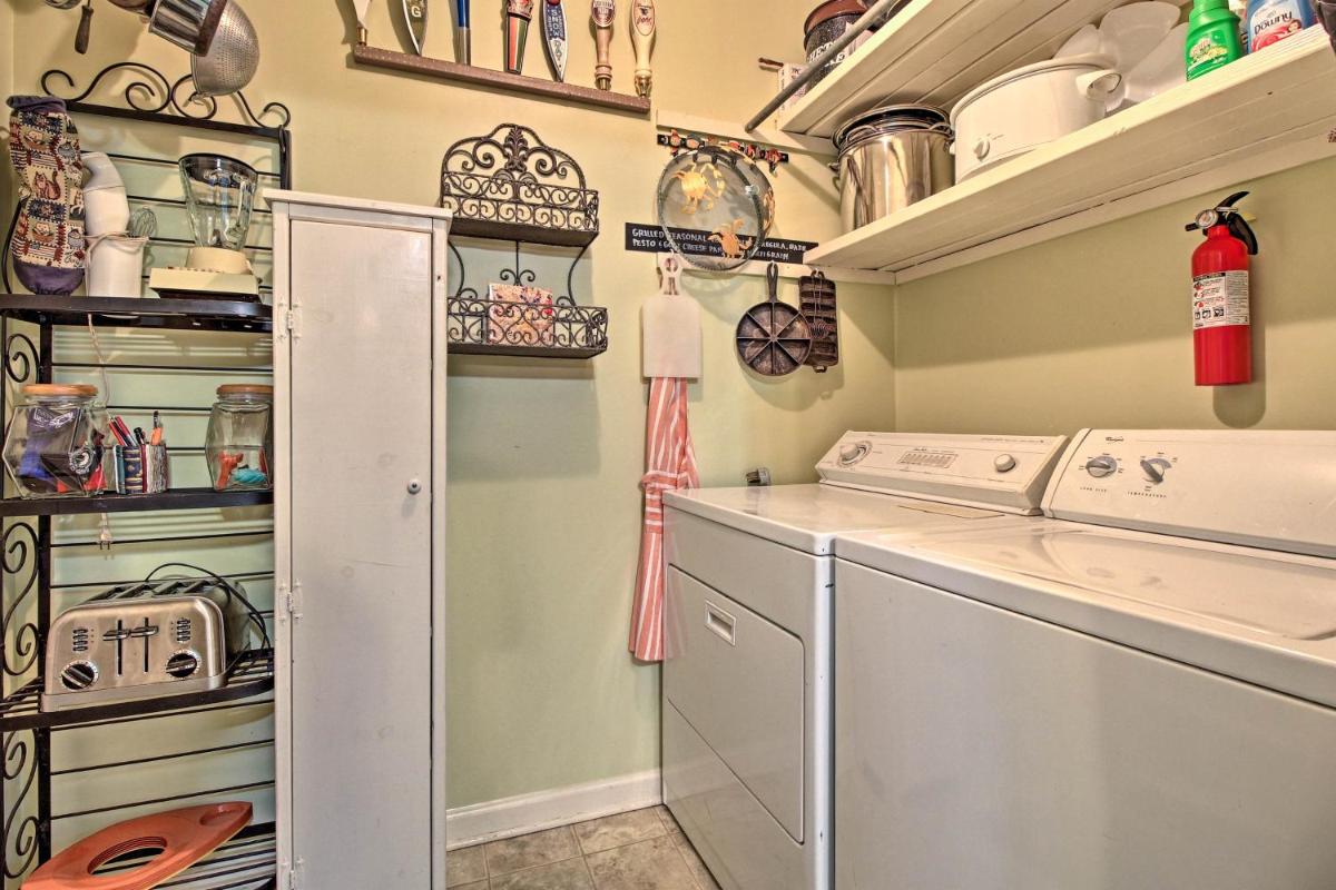 Waterfront Midway Home with Sunroom and Large Yard - Housity