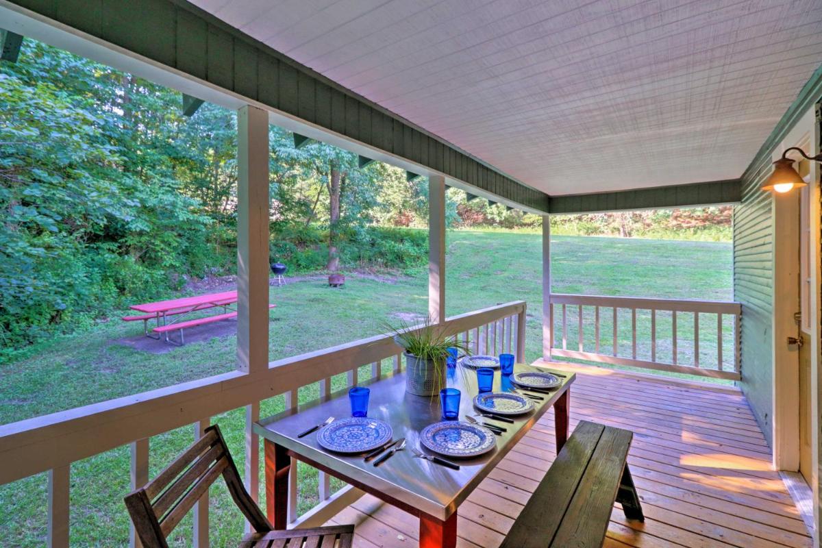 Cozy Cottage 7 Mi to Blanchard Springs Cavern - Housity