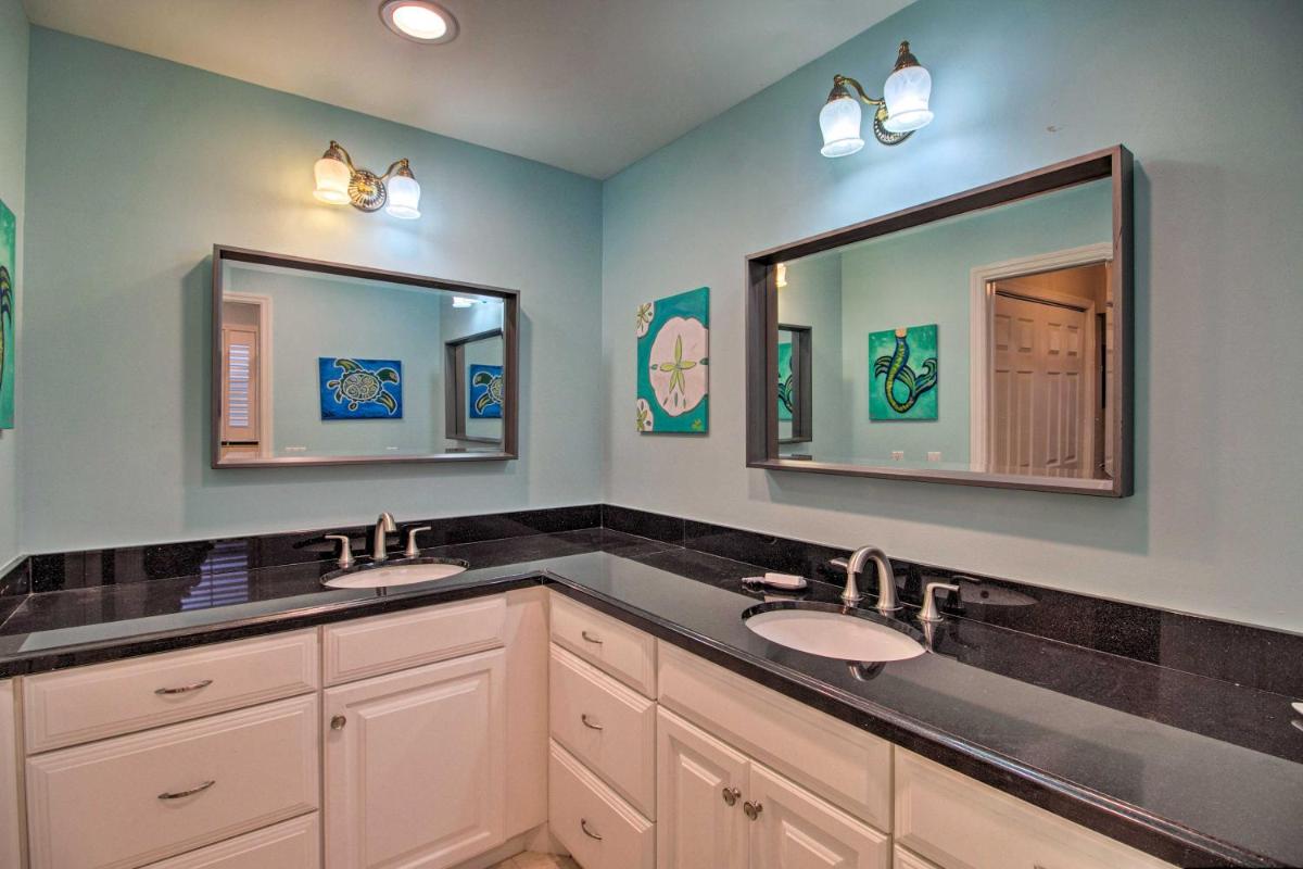 Pet-Friendly Home Less Than 5 Miles to Jupiter Beach Park - Housity